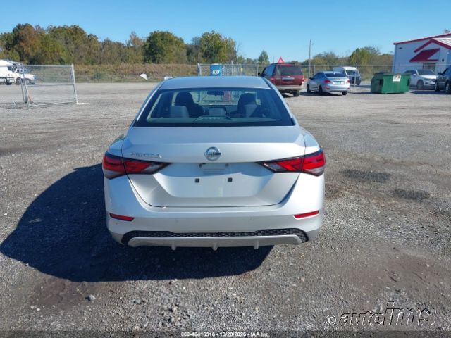 2021 Nissan Sentra photo 7
