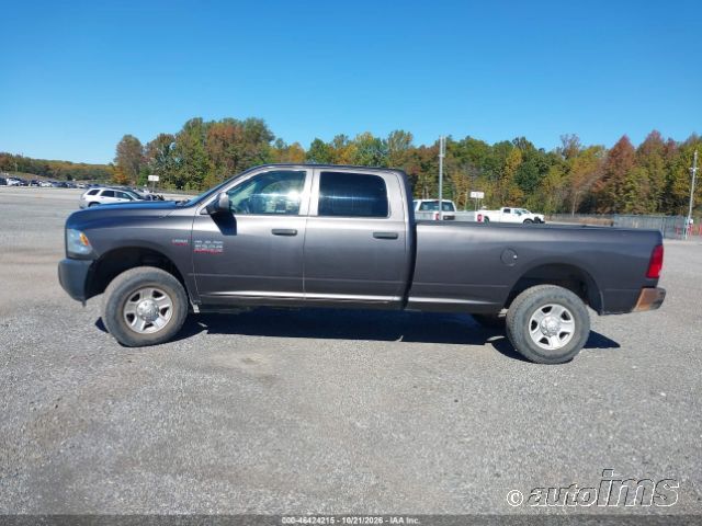 2015 Ram 3500 photo 5