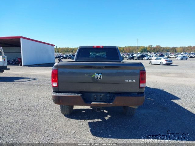 2015 Ram 3500 photo 7