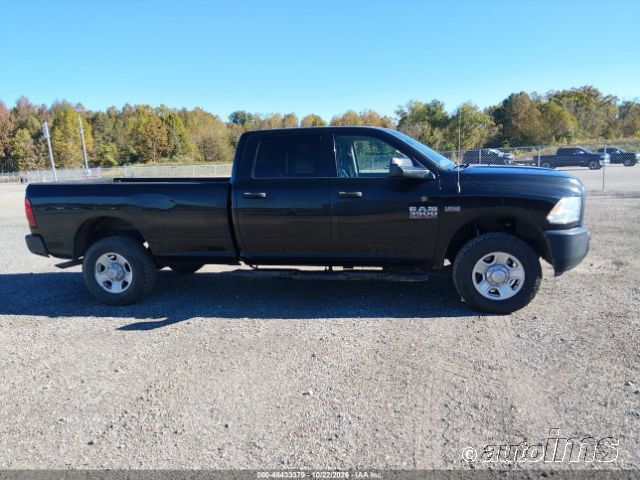 2016 Ram 3500 photo 4