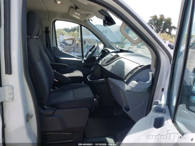 2018 Ford Transit photo 3